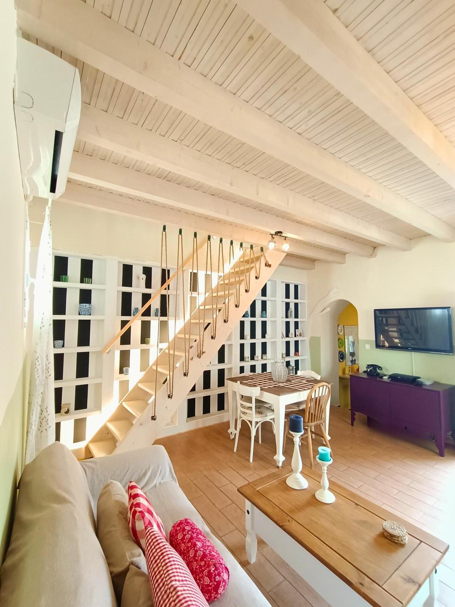 "Wonderland" Nest Nafplio Villa Luaran gambar